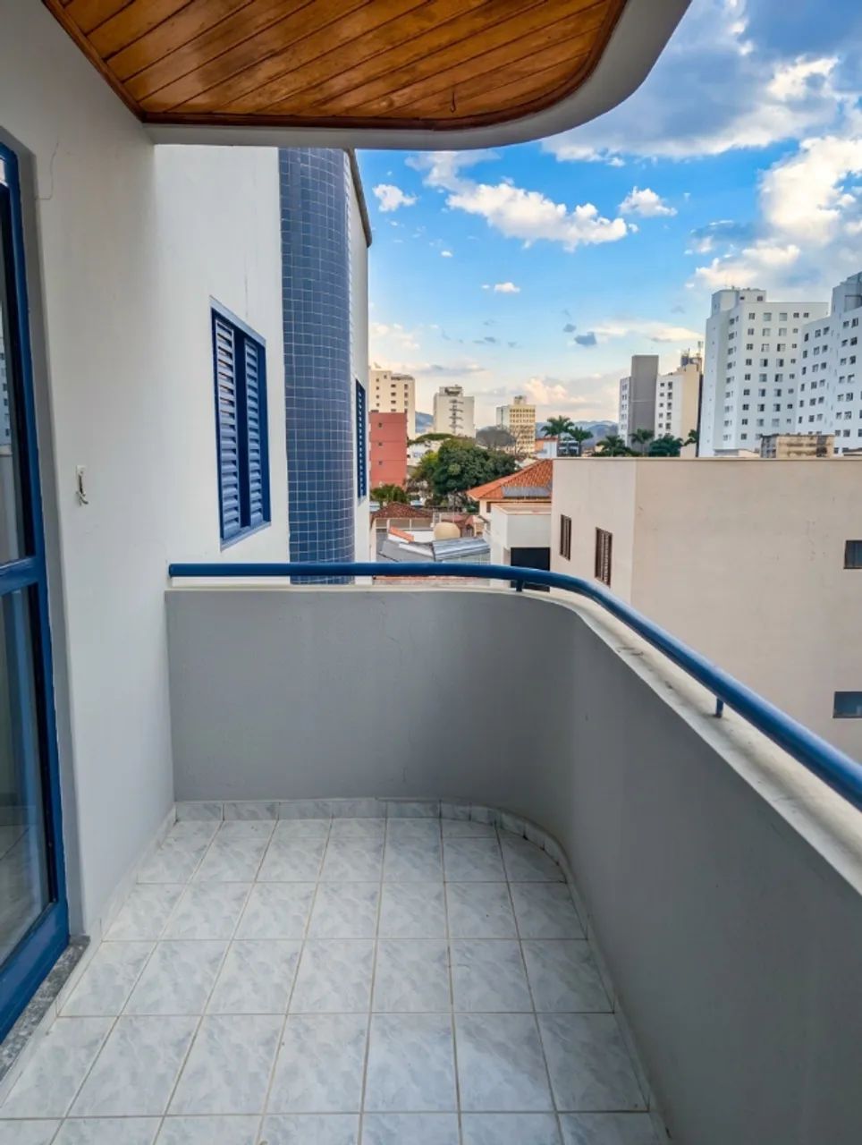 Apartamento 3 Quartos (1 Suíte) com Mais de 100m² - Centro - Foto 5