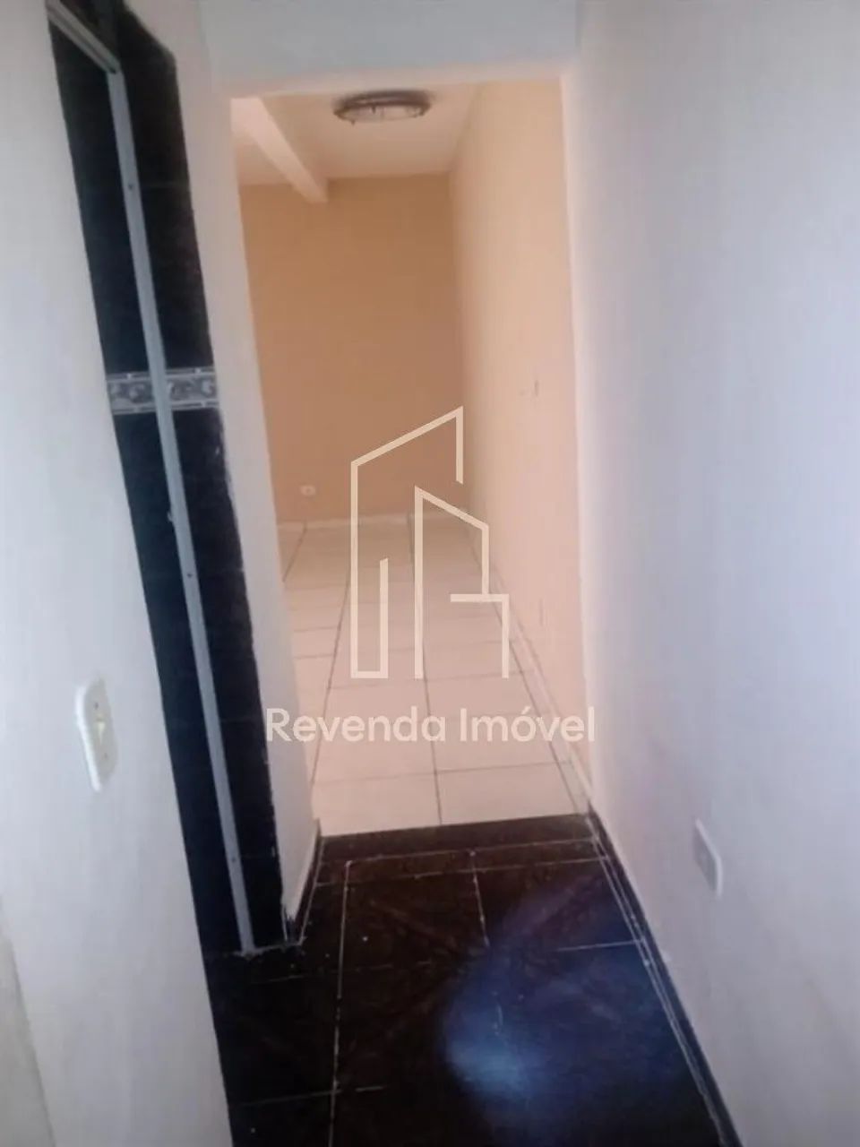 casa com 1 quarto 1 banheiro com 2 vagas de garagem - Foto 3