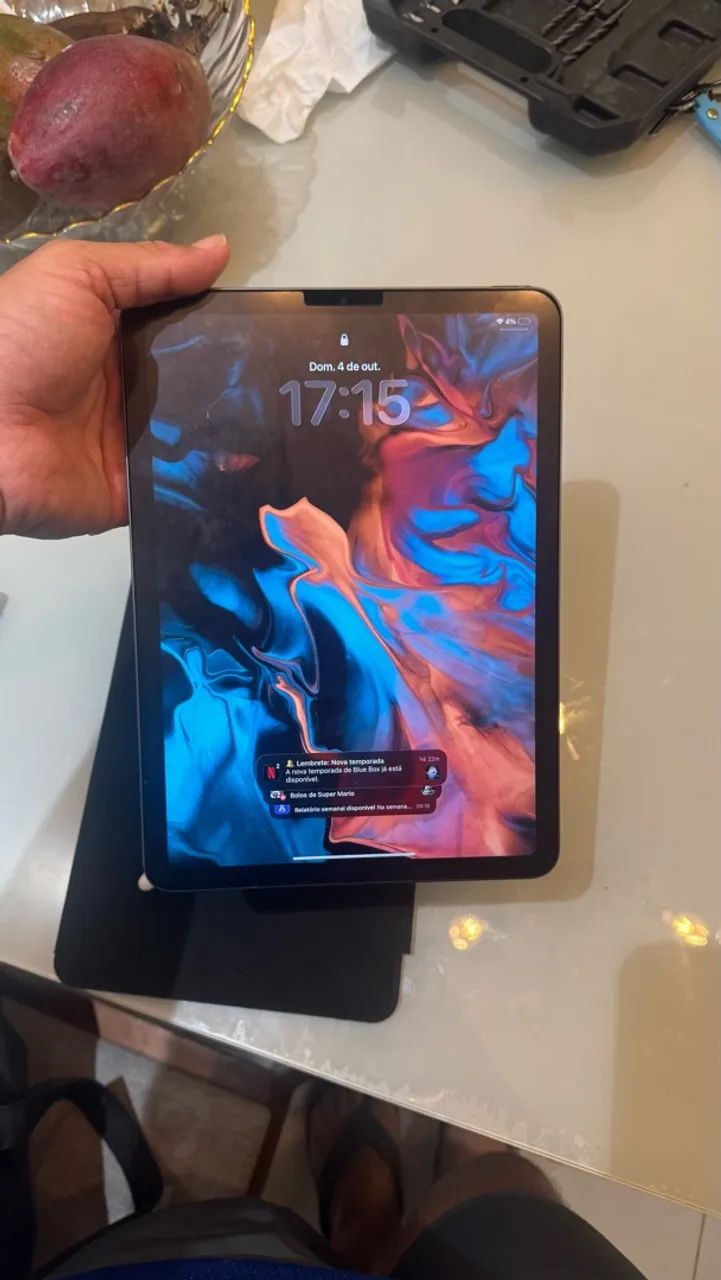 iPad Air 5 geração M1 e Apple Pencil Pro