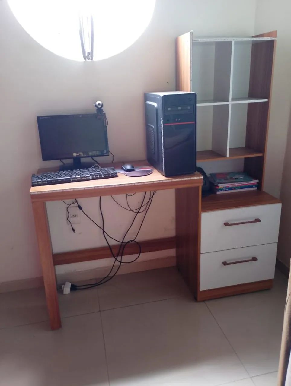 Computador com hacker 