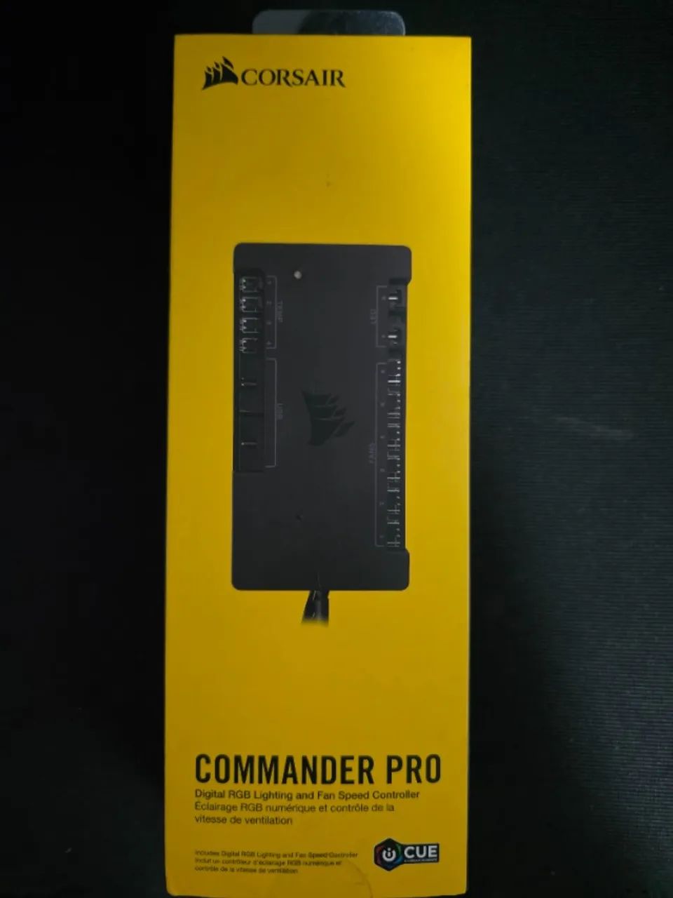 Corsair Commander Pro - Controladora Digital de RGB e Ventoinhas