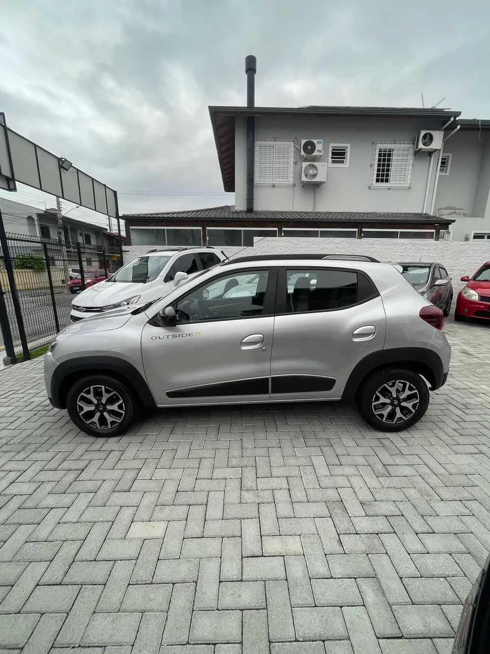 Renault Kwid Outsider 1.0 Flex 12V 5P Mec. 2024 - Foto 5