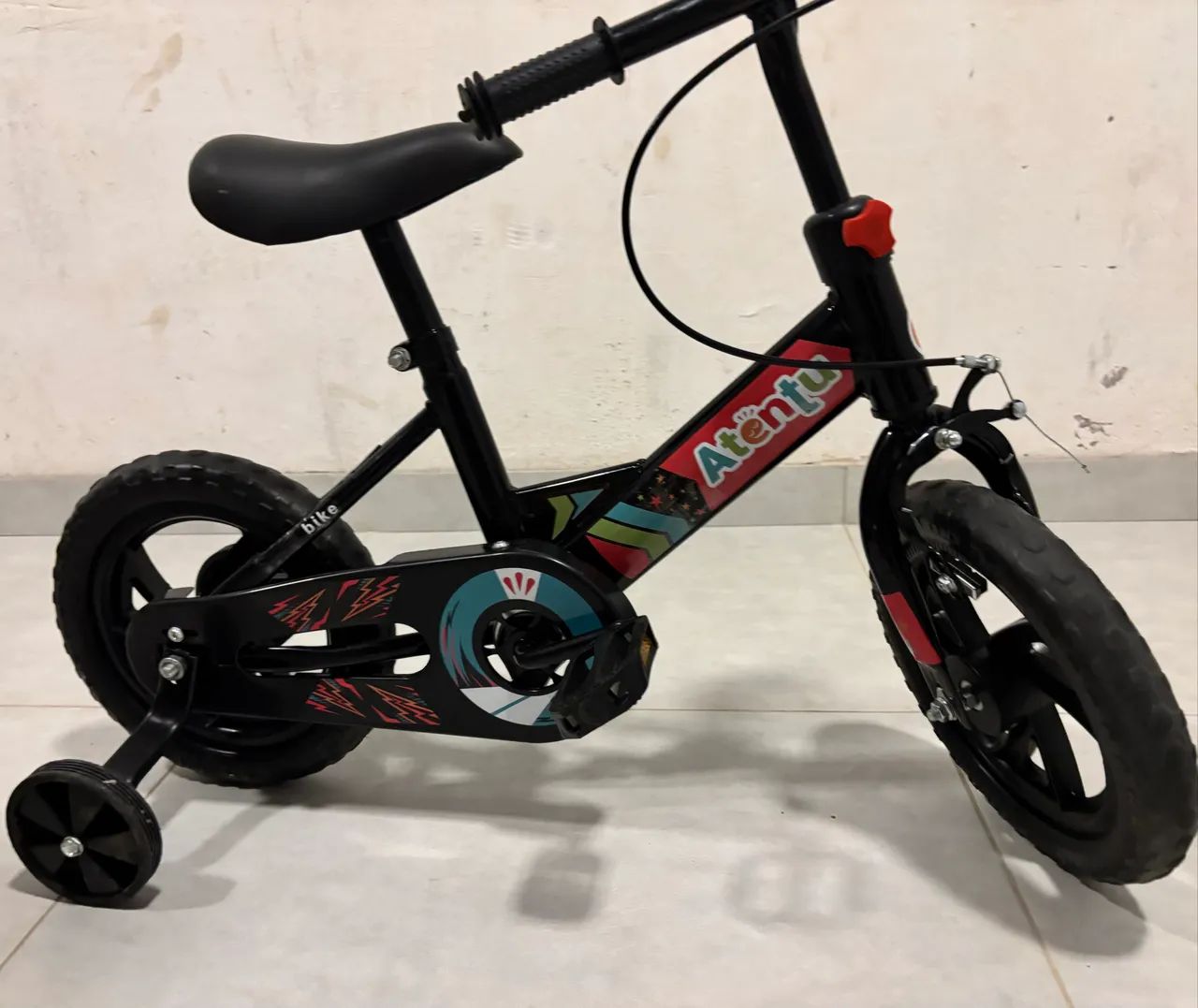 Vende-se bicicleta aro 12 - Foto 4