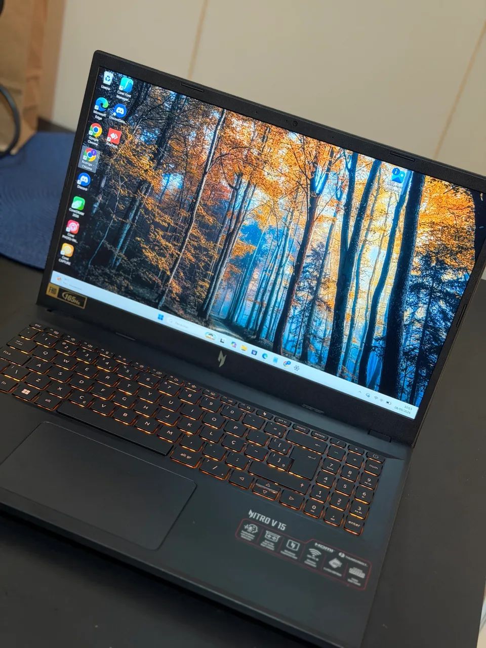 Notebook Nitro V15
