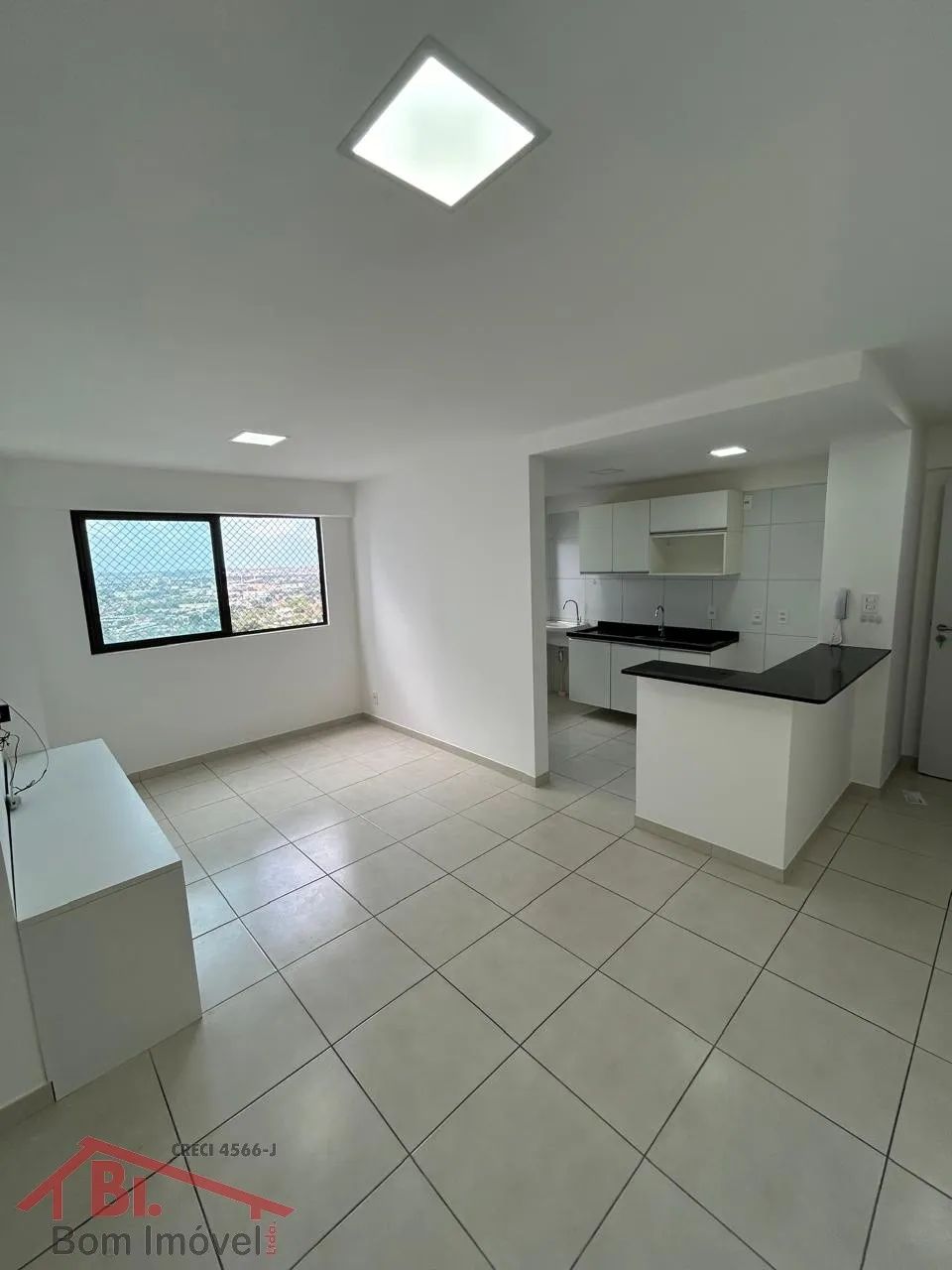 Excelente apartamento para aluguel, de 02 quartos, próximo a rua da Aurora!!