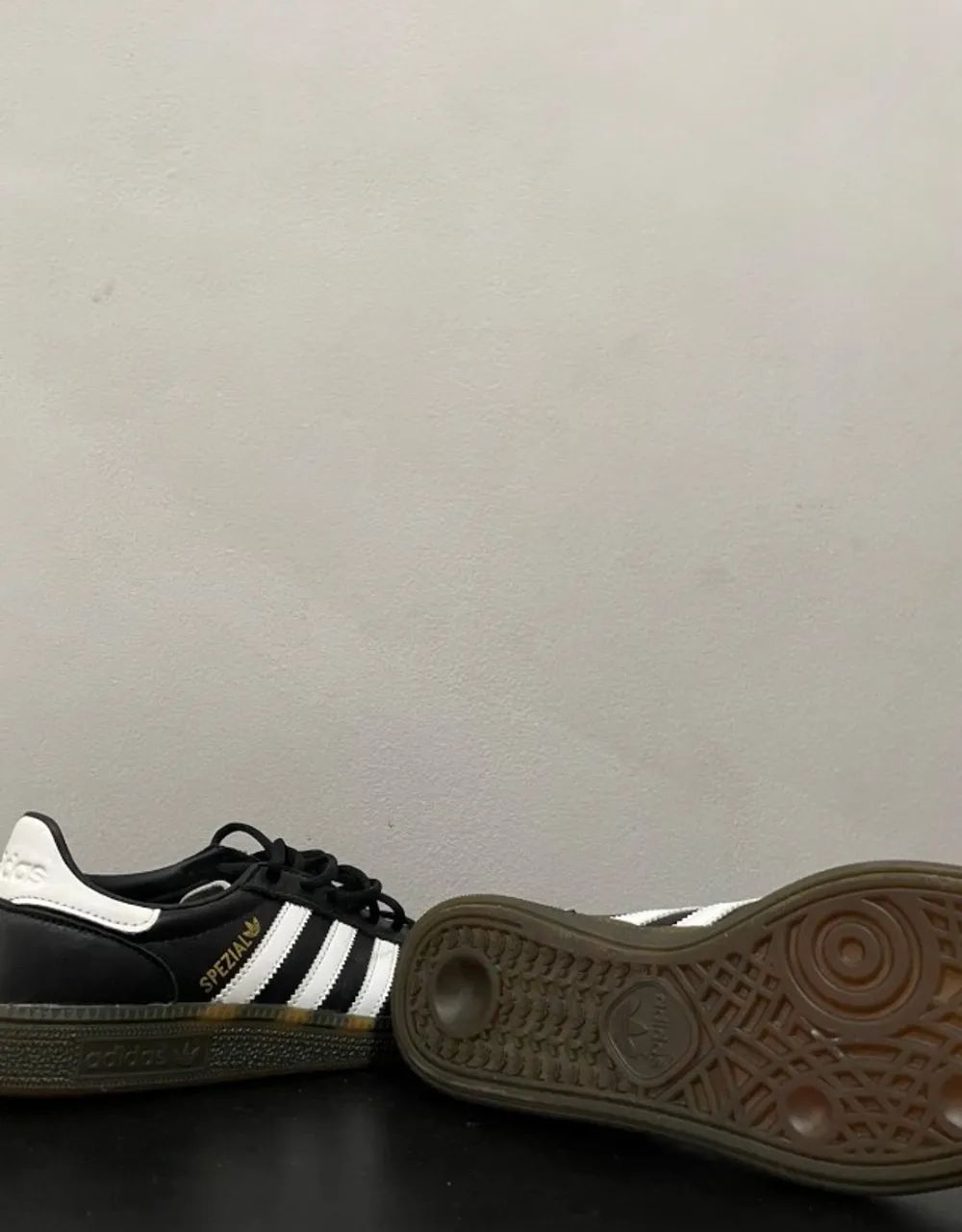 Tenis Adidas Spezial - Foto 4