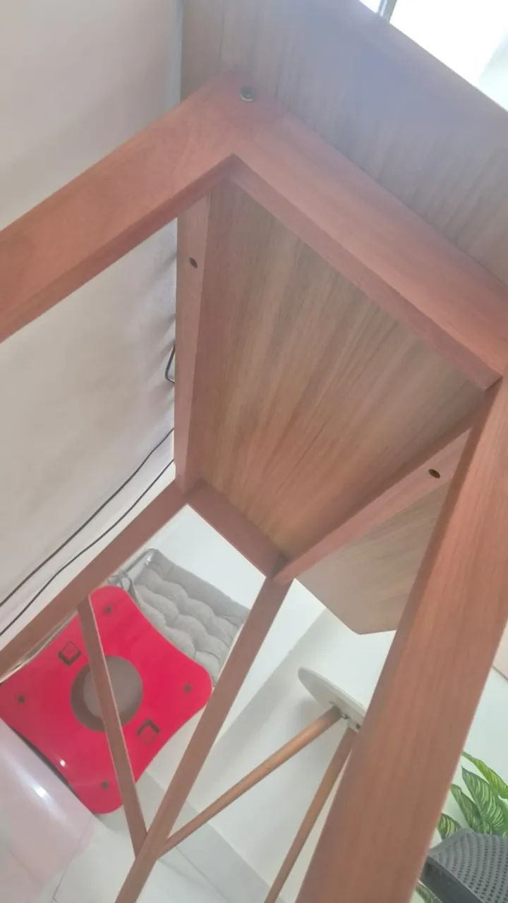 Escrivaninha mdf + madeira maciça - Foto 4
