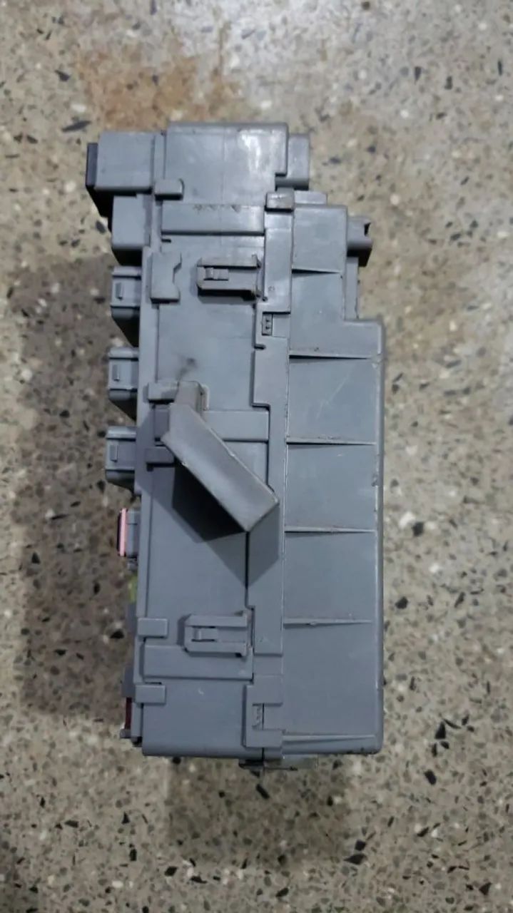 Caixa fusiveis New Civic 07 11  - Foto 4