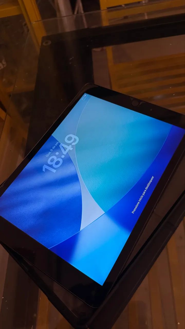 iPad 8ª Geração 128GB Silver (Prateado) - Na Caixa com Acessórios - Foto 3