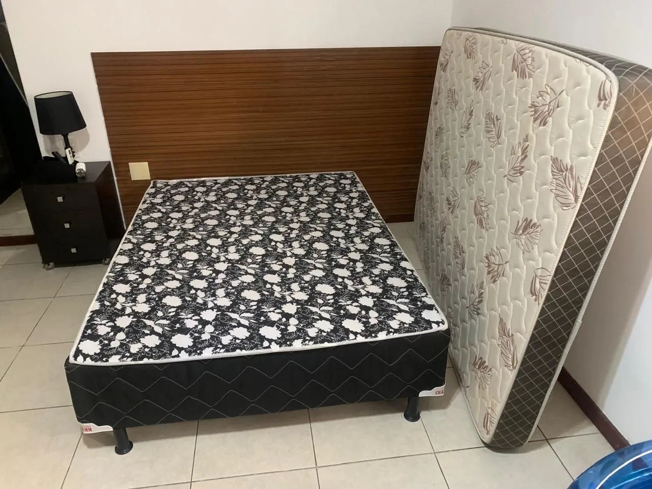 Base com 2 colchões de casal  - Foto 3