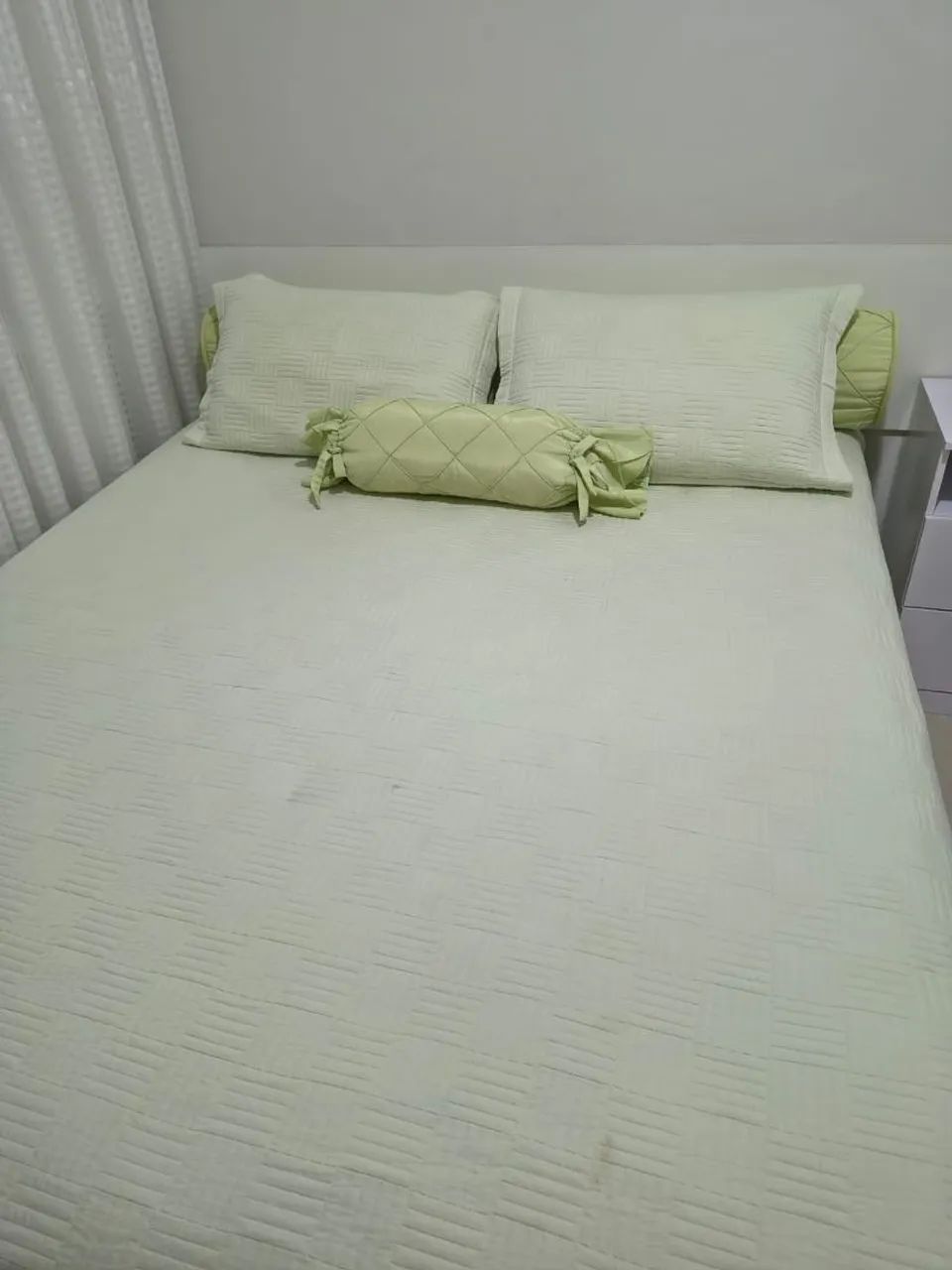 Cama box de casal Queen 