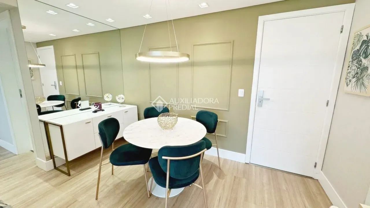 Apartamento mobiliado com 2 vagas próximo à Beira-Mar de São Jose - Foto 3