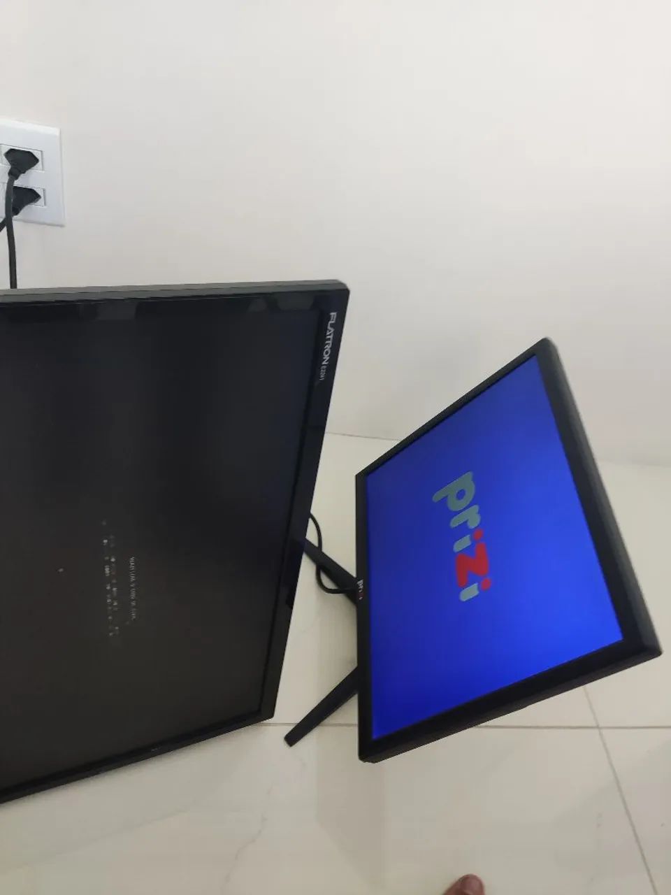 2 monitores (LEIA) - Foto 2