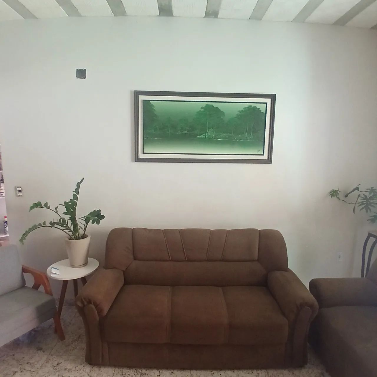 Vendo Sofá dois e três lugares 
