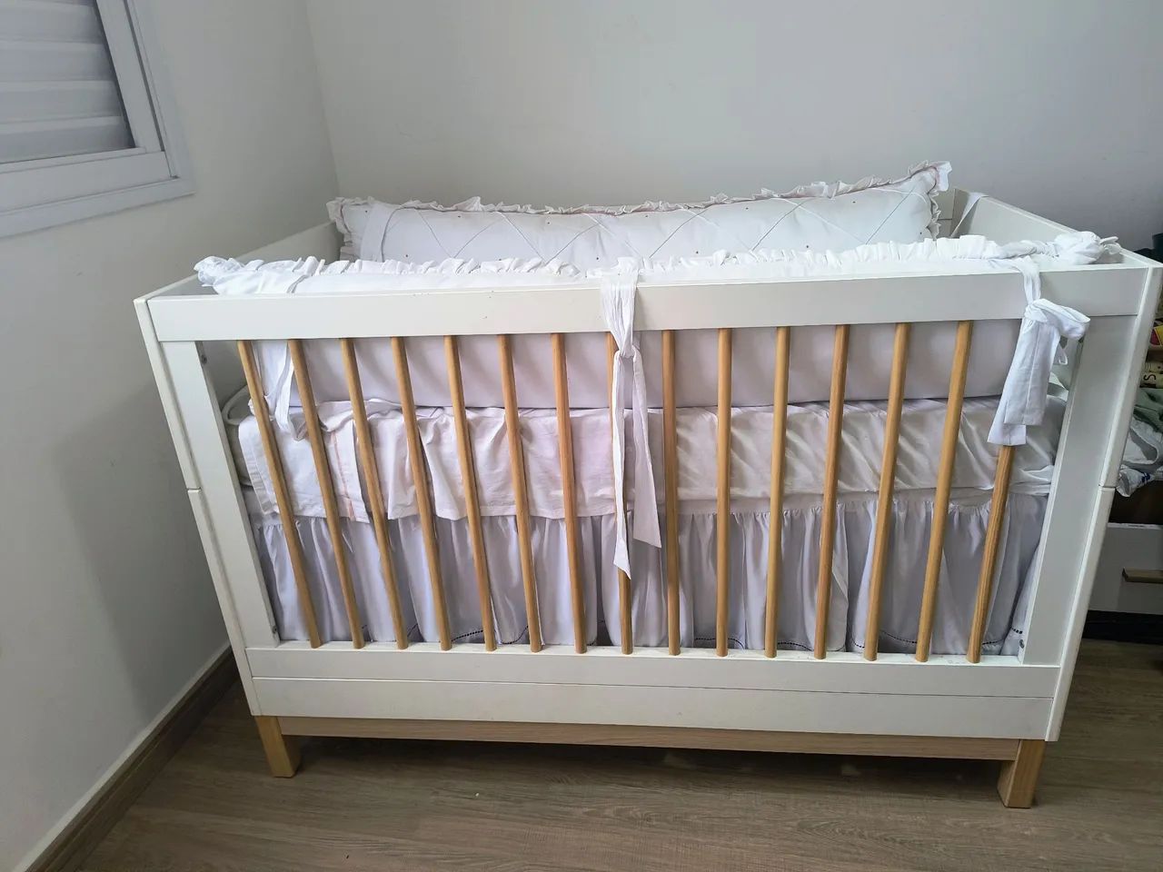 Berço Americano Bebê 2 em 1 Branco - Cozy - Quater + Colchão D18 Selado Ortobom