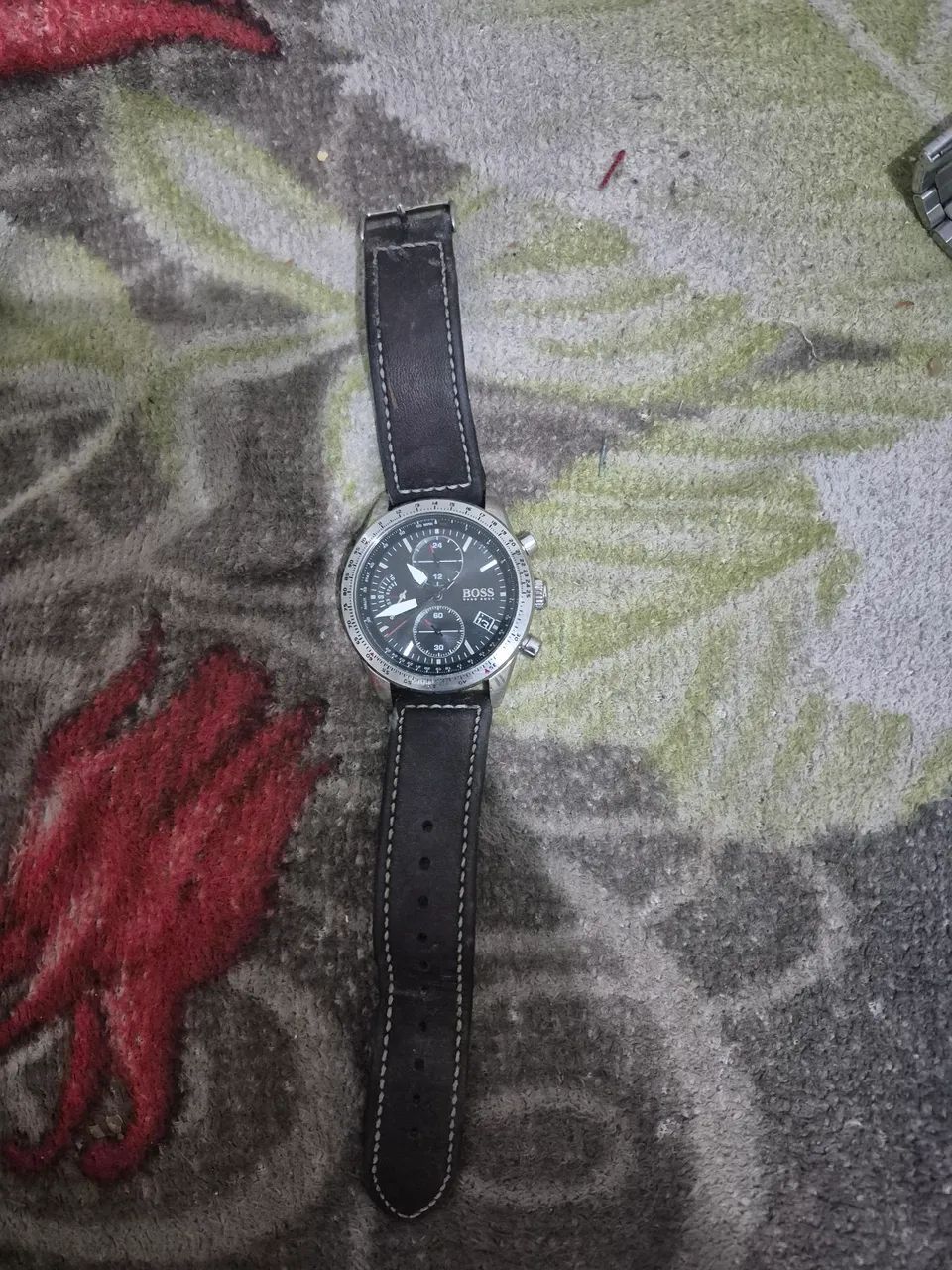 Relógio ugo boss pulseira de couro  - Foto 2