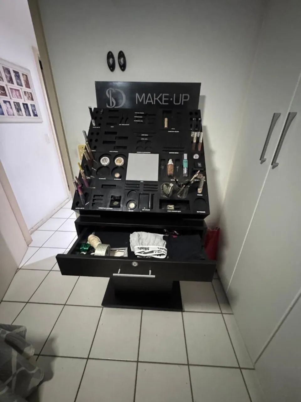 Expositor de Maquiagem Profissional com Gaveta  - Foto 3