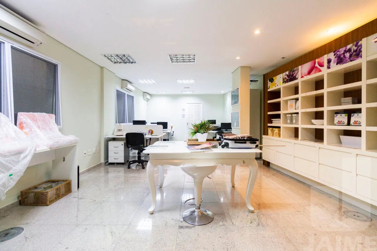 Imóvel comercial 7 dorms 9 vagas na Rua Cardoso de Almeida, Sumaré - Foto 4