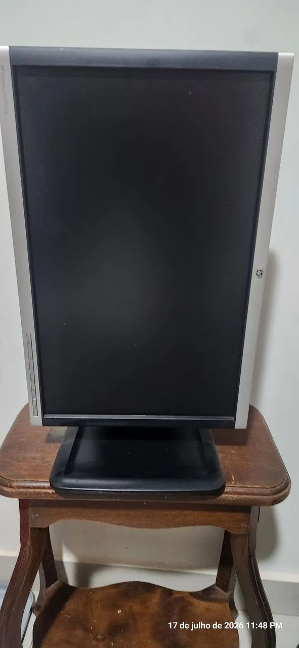 Monitor HP 19 - Foto 2