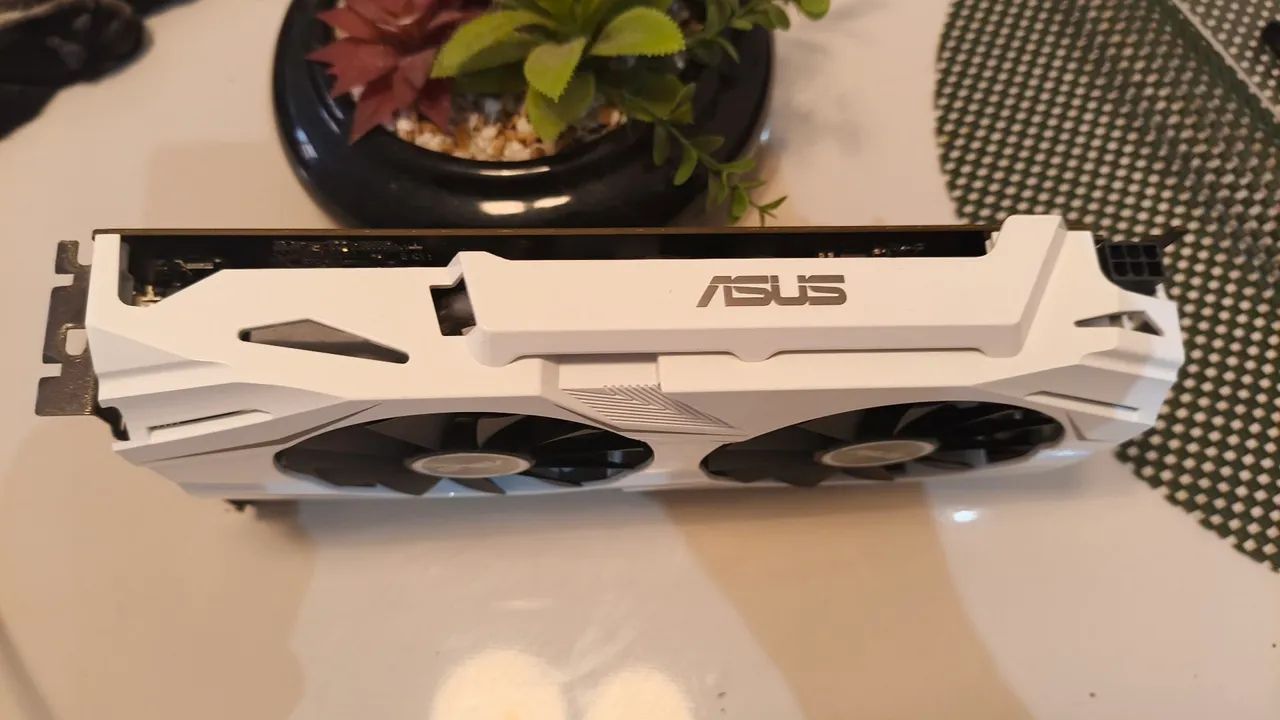GTX 1060 6G ASUS  - Foto 2