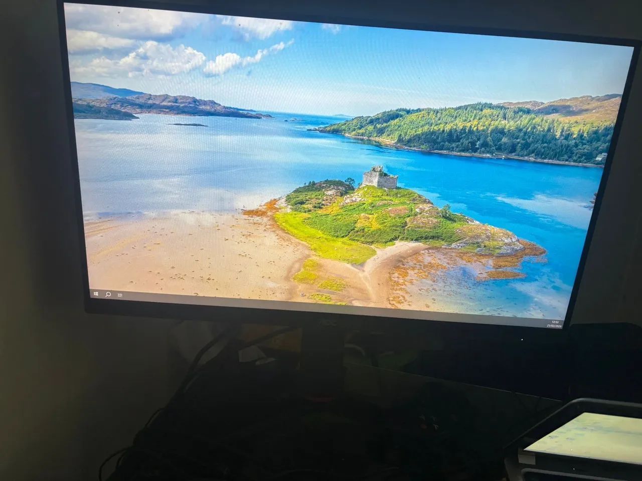 Monitor Gamer AOC modelo 27G2S