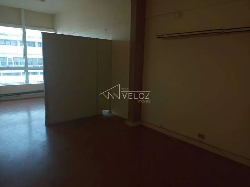 Sala-À VENDA-Centro-Rio de Janeiro-RJ