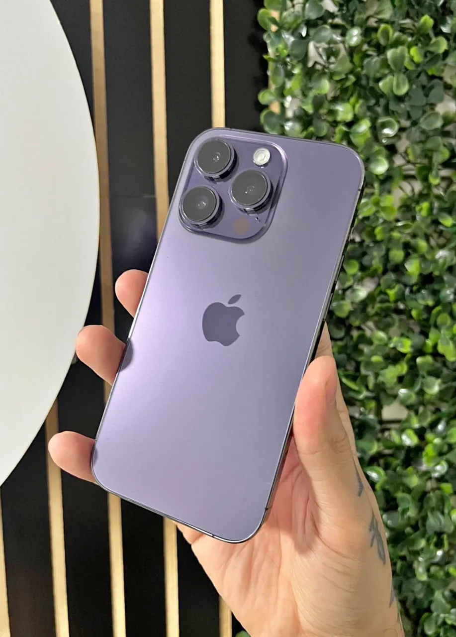 iPhone 14 Pro Max 256GB Roxo Profundo (Deep Purple) - Celulares e