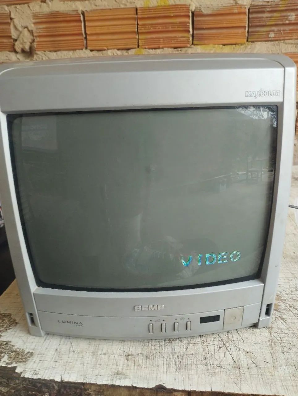 TV TUBO SEMP DE 14 POLEGADAS 