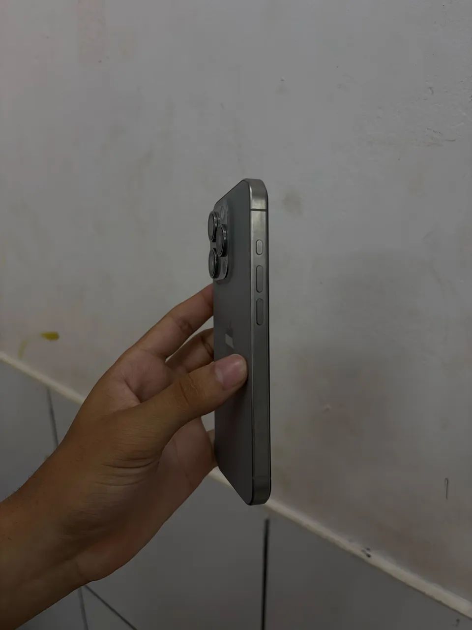 iPhone 15 Pro  - Foto 3