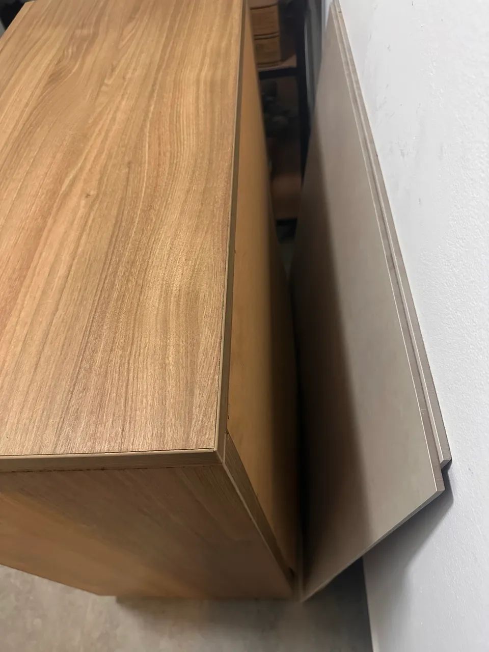 Cômoda Gaveteiro 4 Gavetas com Rodízios - 95 cm - Foto 5