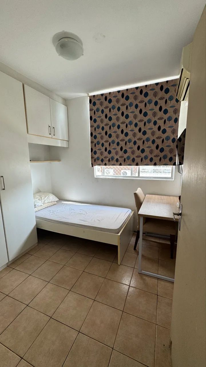 Alugo quarto para mulher com banheiro individual  - Foto 5