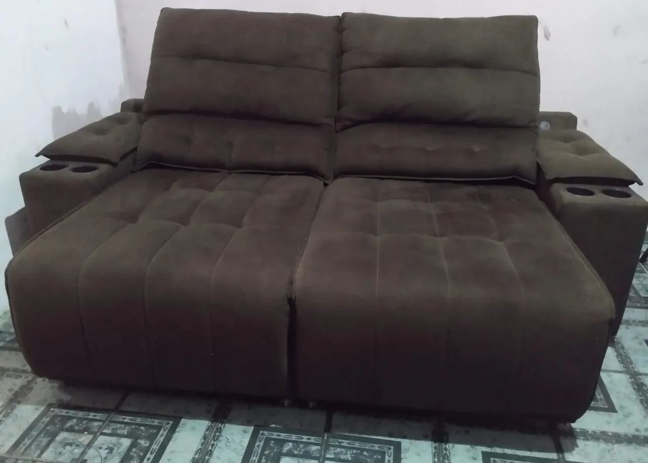 SOFÁ RETRÁTIL E RECLINÁVEL SUPER CONFORTÁVEL - Foto 2