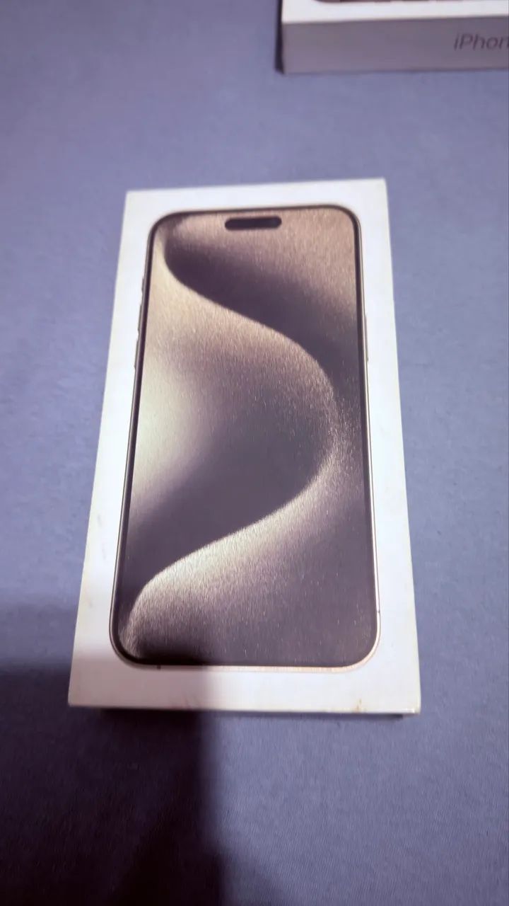 ? Caixa de iPhone (Apple iPhone 15 / Apple iPhone 16 Pro Max) - Foto 2