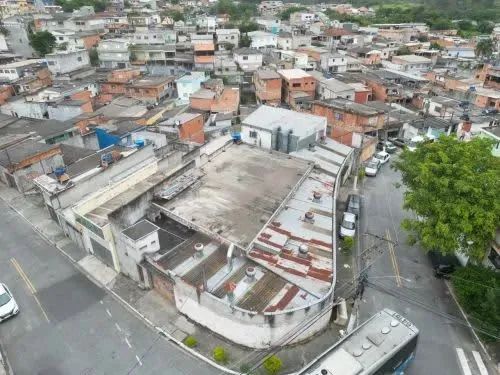 Galpão na Rua Hilário Ascabusi, 202  750 m² - Foto 5