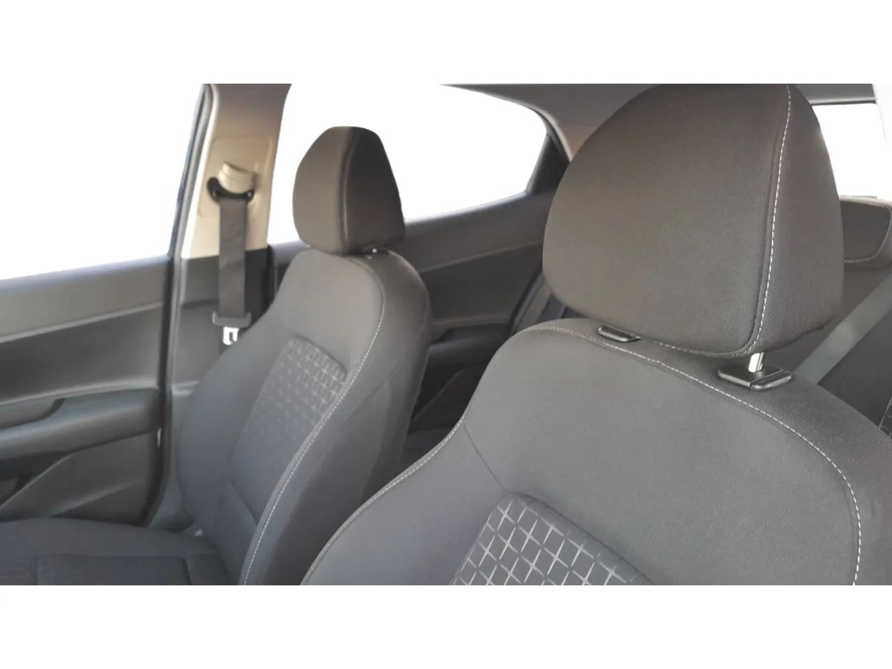 Hyundai HB20 Comf./C.Plus/C.Style 1.0 Flex 12V, foto 10 de 16