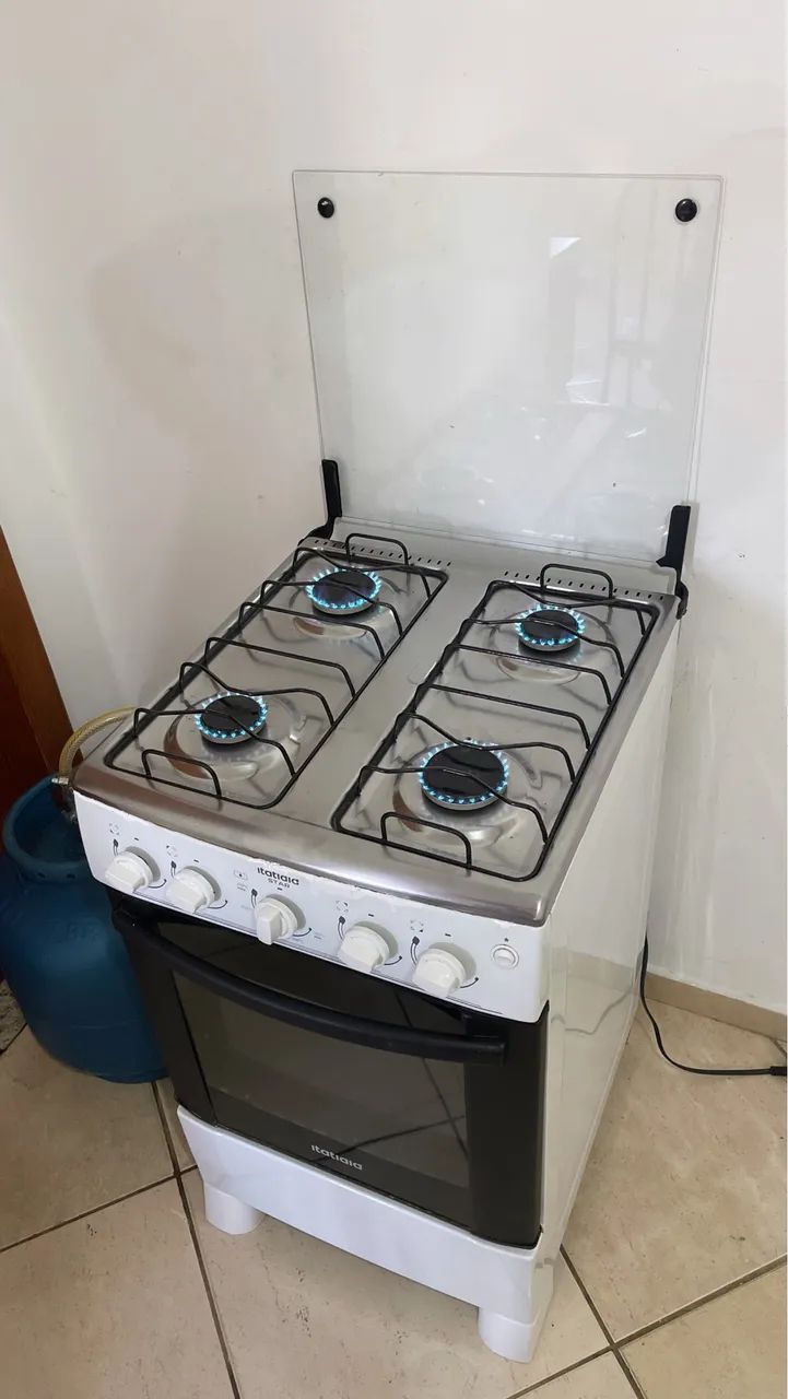 Fogão automático com mangueira entrego!