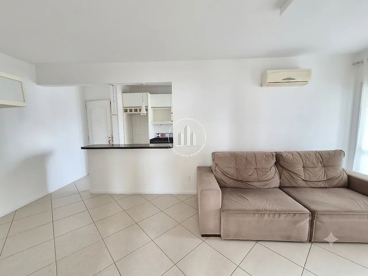 Apartamento 2 Quartos com 1 Suíte e 69m² - Barreiros - Foto 2