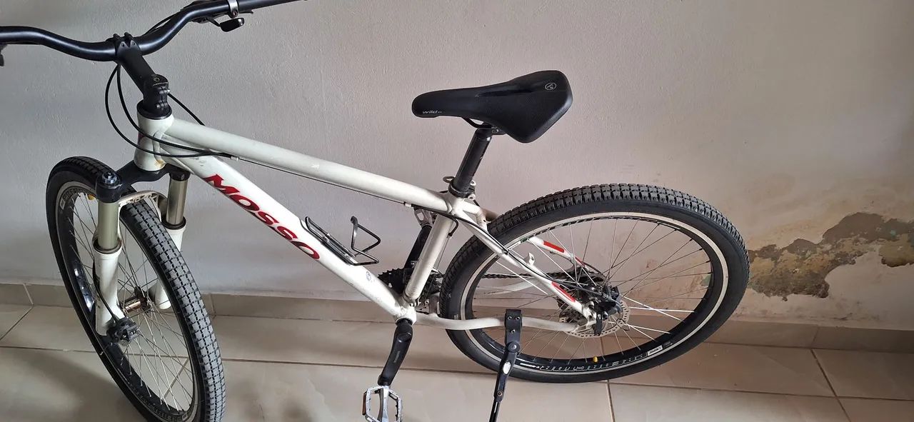 Bicicleta aro 26 - Foto 4