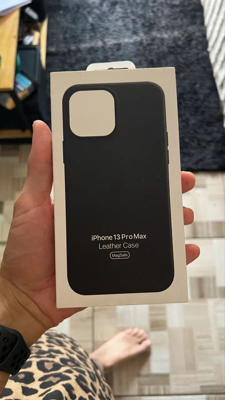 CAPA ORIGINAL APPLE DE COURO 13 PRO MAX - Foto 2