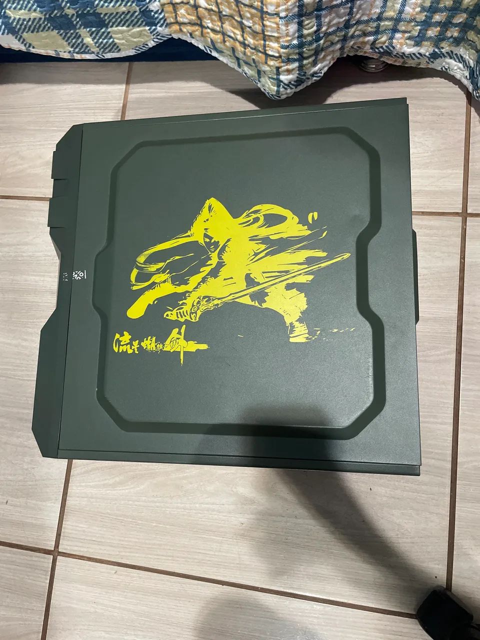 Gabinete personalizado samurai Xtrike