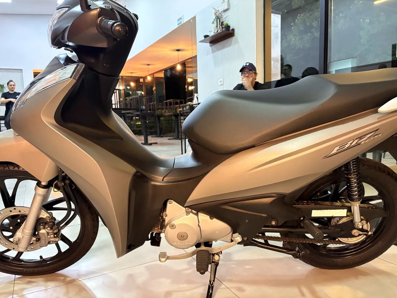 Honda Biz  - Foto 4