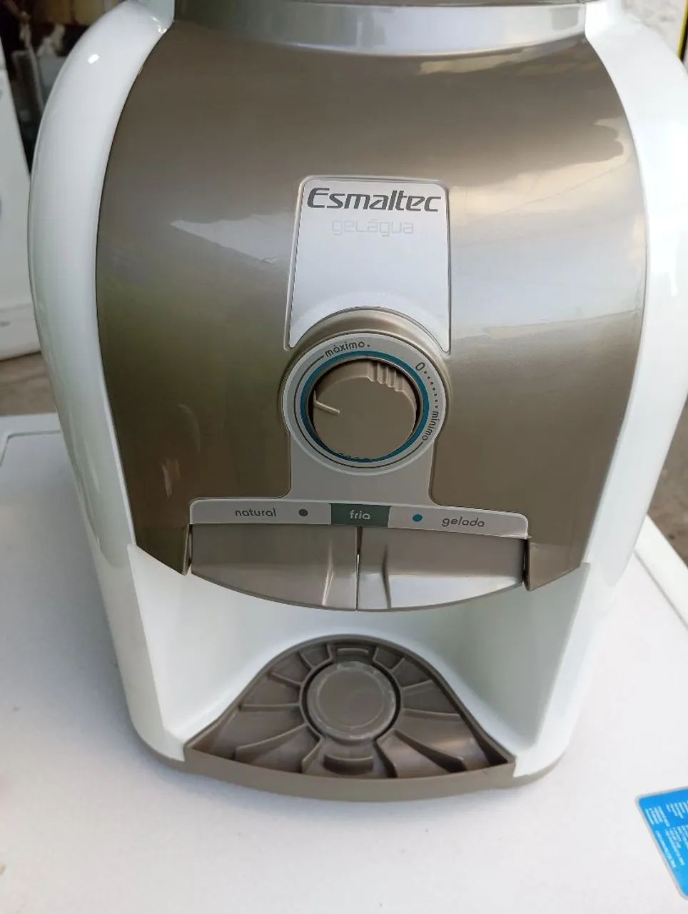 gelagua esmaltec 