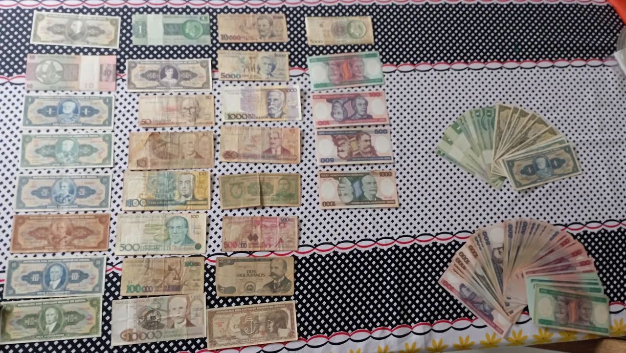 Notas de dinheiro antigas - Foto 3