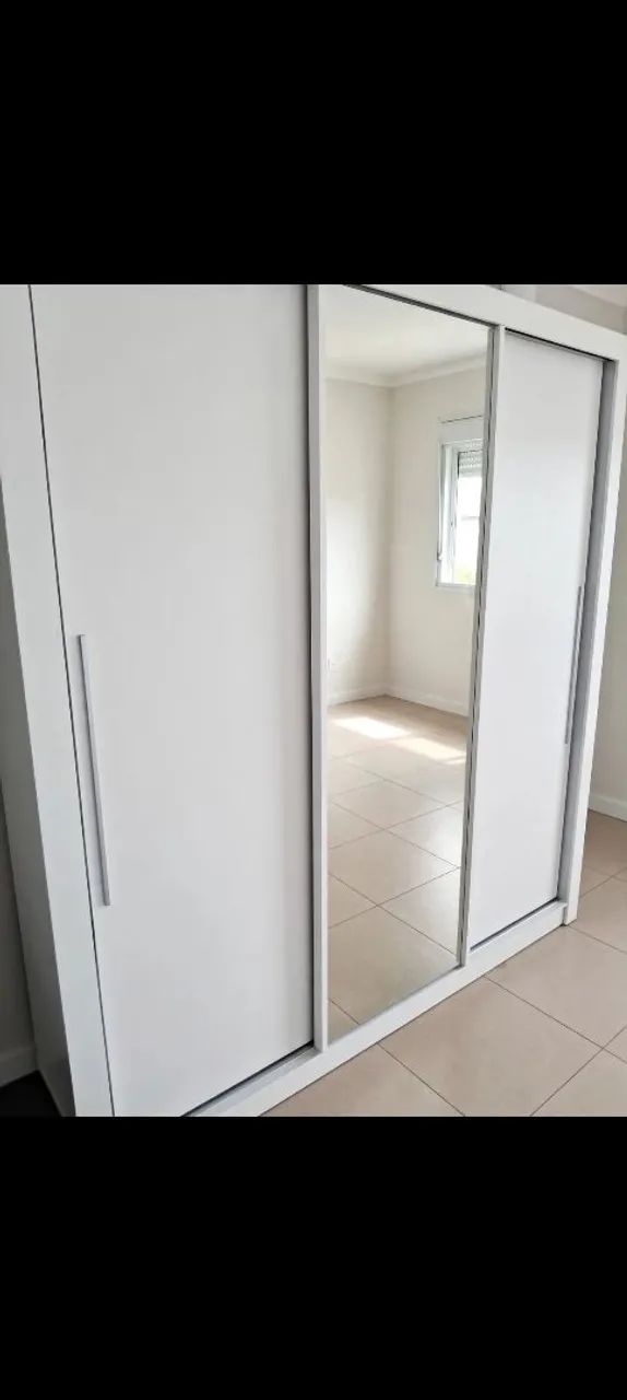 Guarda roupa casal