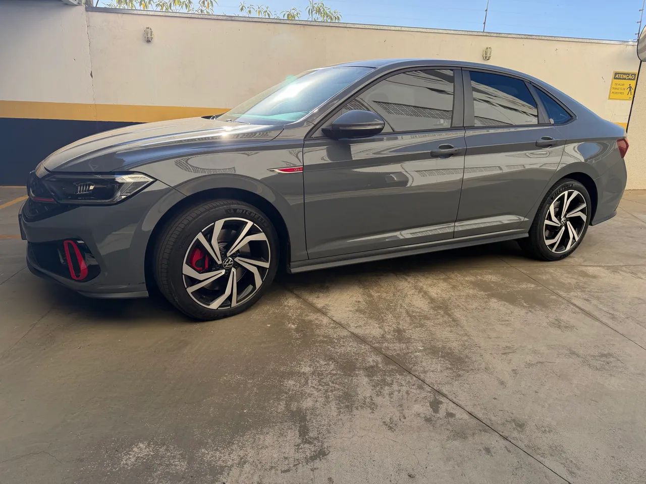Volkswagen Jetta JETTA GLI 350 TSI 2.0 16V 4p Aut. 2024