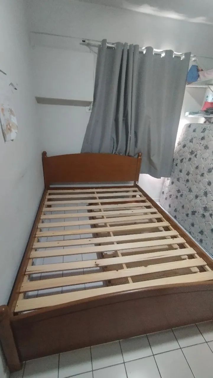 Cama casal de madeira com cama auxiliar  - Foto 3