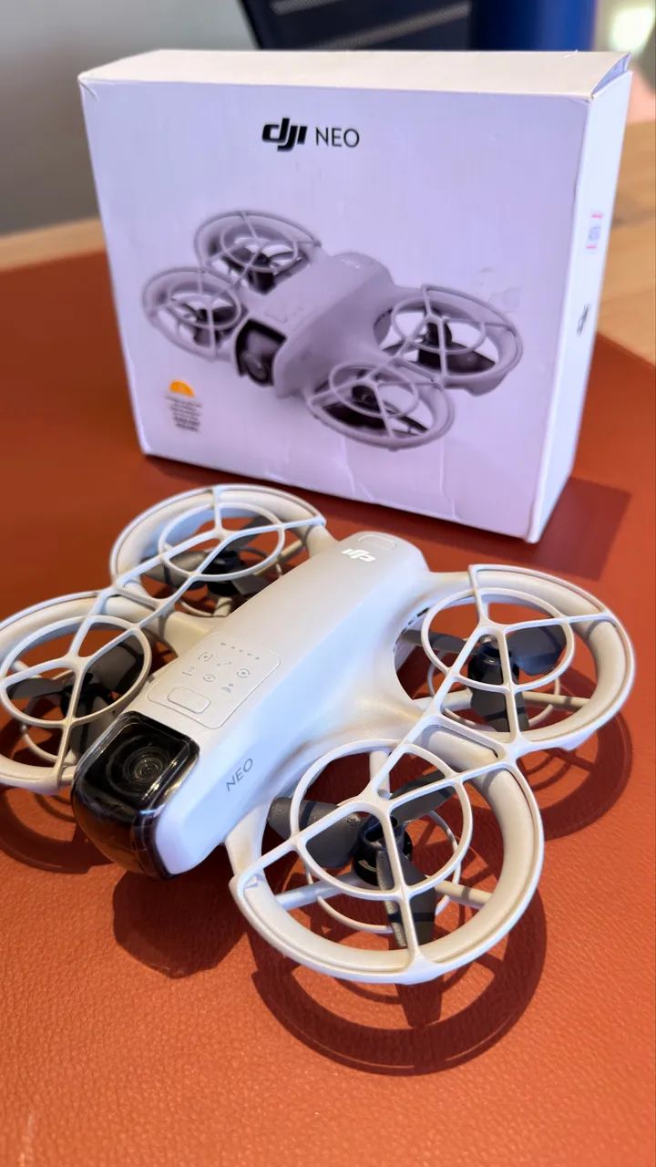 DRONE DJI NEO 
