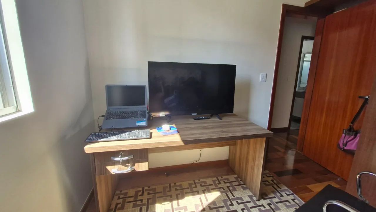 Mesa de Escritório ou Estudos - Foto 3