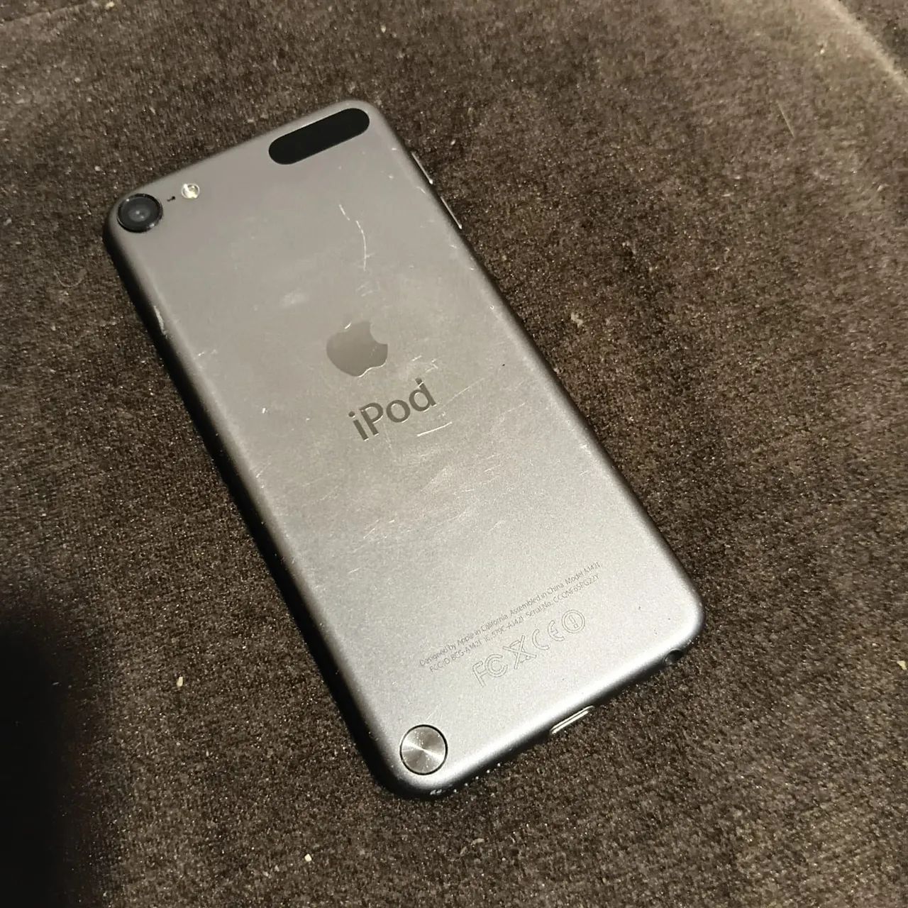 iPod Touch 5ª geração 16GB Cinza Espacial - iOS 9.3.5 - Celulares