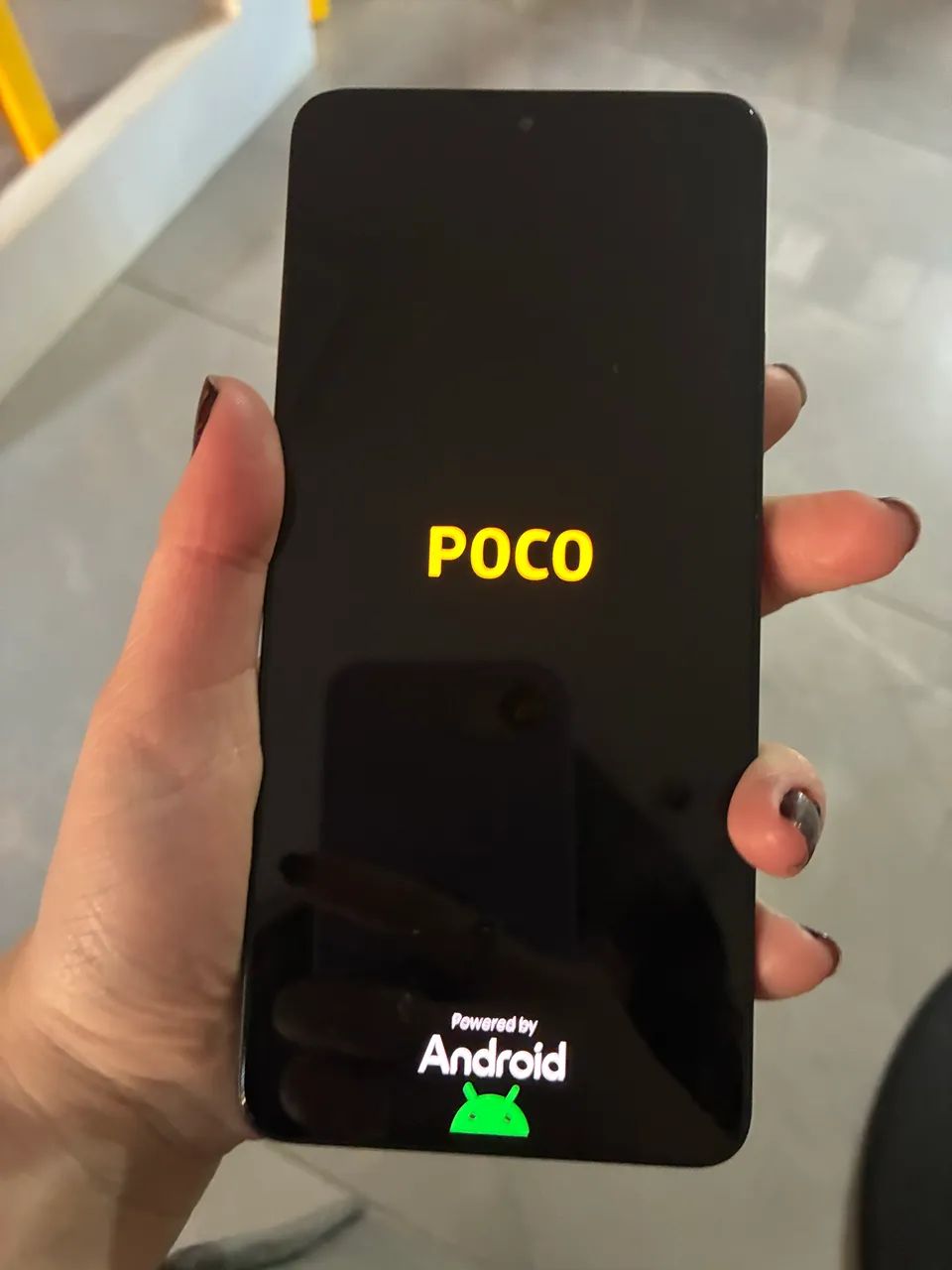 Celular Xiaomi Poco X6 Pro 256GB (Usado) - Foto 3